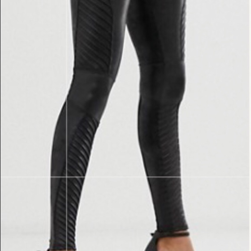 🔥SOLD🔥 - Spanx Black faux leather Moto leggi…